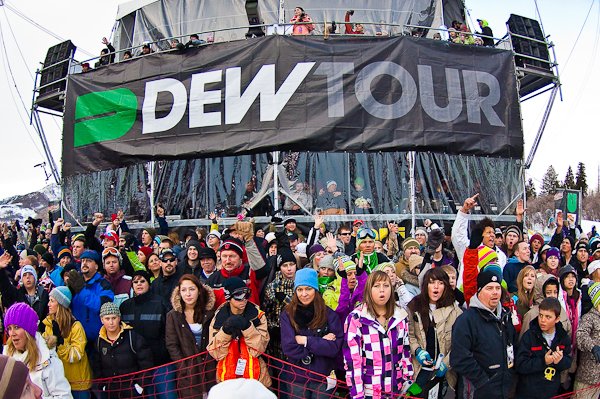 The crowd at the bottom of the pipe had one of the best views of the action.