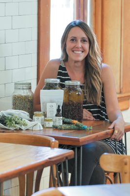 Root + Rise Botanicals: Amy Menzel