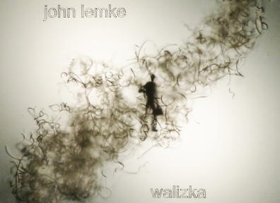 Review: John Lemke – Walizka