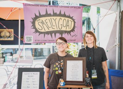 (L–R) Caitlin and Allison Wynn-Hutto of Smelly Goat had a booth that actually smelled very nicely due to their handmade soap. Photo: @clancycoop