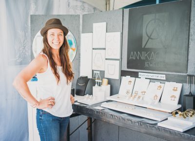 Annika Q. N. Dimeo of Annika Quinn Jewelry was cheery and enjoying the crowds. Photo: @clancycoop