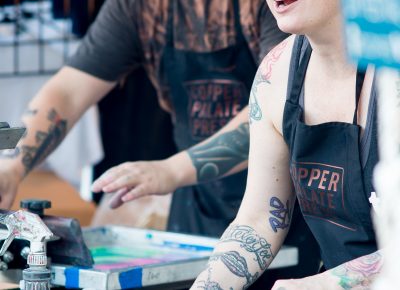 Copper Palate Press churned out custom designs for bags that people waited for in long lines. Photo: @nellis_j