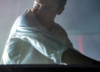 Flume performs at a sold-out Complex. Photo: Colton Marsala