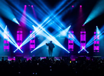 Mac Miller’s top-notch stage production inspires energy and excitement. Photo: ColtonMarsalaPhotography.com