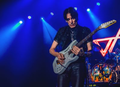 Steve Vai and his production crew really knew how to set the mood for every person in that crowd on Saturday night. Photo: Talyn Sherer
