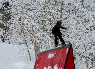 Makalu Arnold 1st place mens open snow front lip. Photo: CJ Anderson
