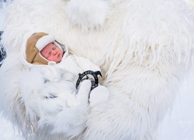 Yeti held Samantha Hobosh’s sleeping son. Photo: Jo Savage // @SavageDangerWolf