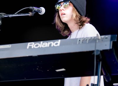 Mason Hill, keyboard player for Mjove Nomads. Photo: Lmsorenson.net