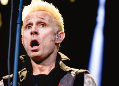 Mike Dirnt getting into the music during "Know your Enemy." Photo: Lmsorenson.net