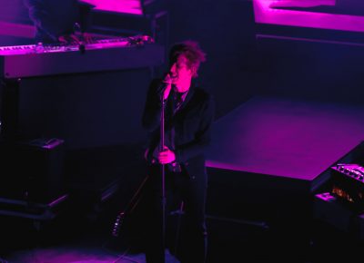 Spoon lead singer Britt Daniel in concert. Photo: Lmsorenson.net