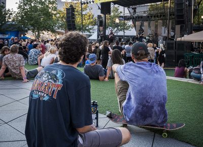 Fans chill during SALES' set. Photo: ColtonMarsalaPhotography.com
