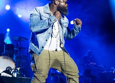 Black Thought enters the stage. Photo: ColtonMarsalaPhotography.com