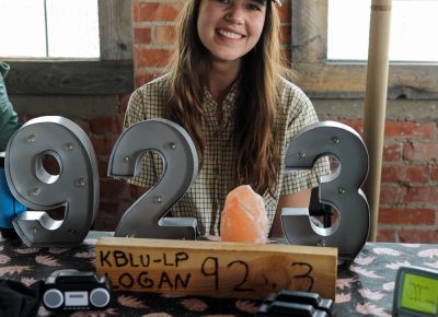 USU’s college radio station has a zine! Music Director Mekenna Malen tabled for Aggie Radio KBLU, and she passed out zines that includes art, programming guides and information about Logan’s local bands