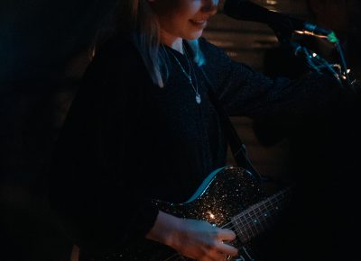 Bridgers regularly swapped out her acoustic for a baritone electric throughout the set, notably for songs like “Motion Sickness.” Photo: Matthew Hunter
