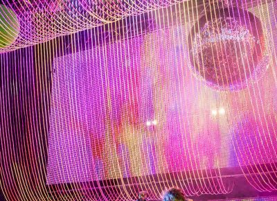 Color lights the stage. Photo: ColtonMarsalaPhotography.com