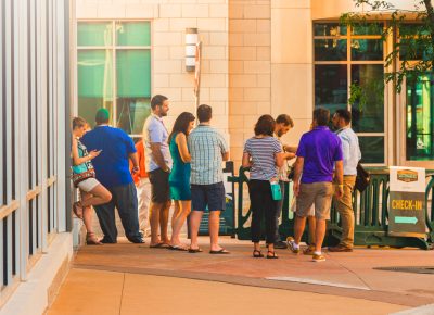 Patrons patiently await the Tastemakers shuttle to take them to the next tasting destination. Photo: Talyn Sherer