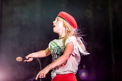 Hayley Williams looking like she’s going to start a revolution. Photo: Lmsorenson.net