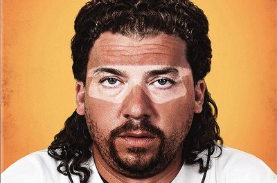 Danny McBride with sunglass tan in Eastbound and Down