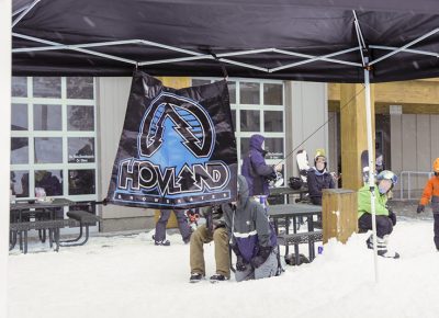 The sponsor Hovland Snowskates.