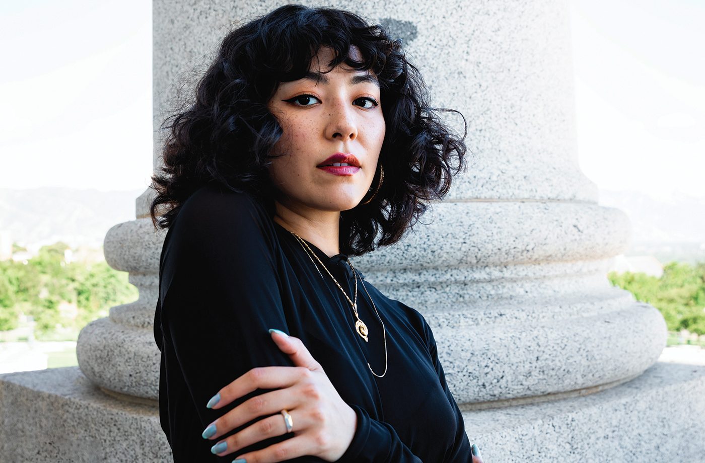 As a Japanese-Venezuelan solo singer and producer, Marqueza strives to represent intersectionality through their music.