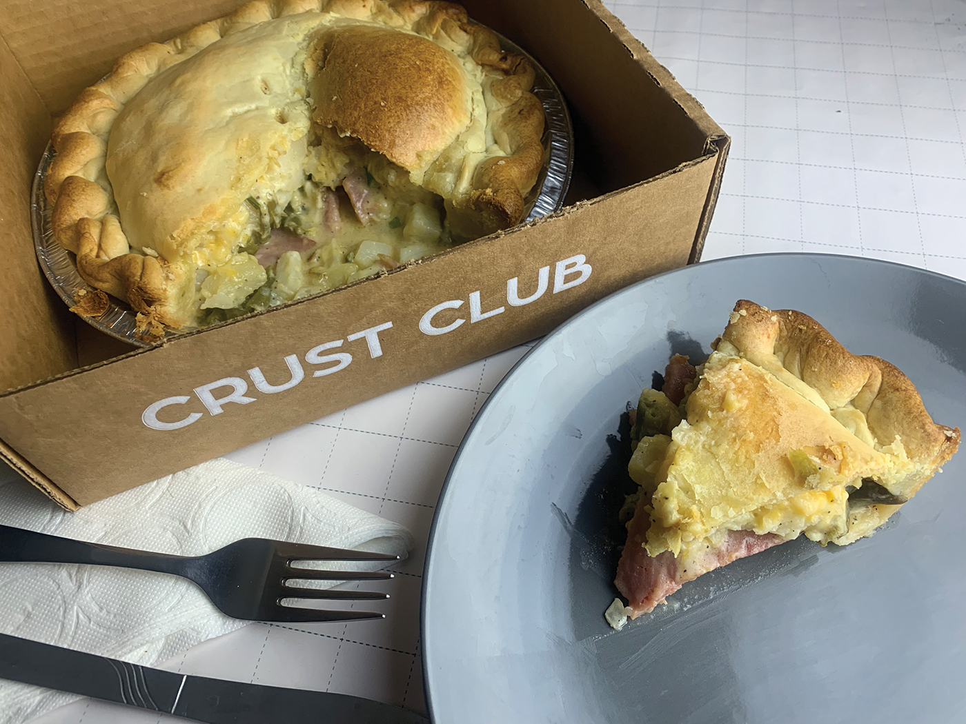 Crust Club’s Funeral Potato Pot Pie makes for a prime comfort meal built with plenty of starches and proteins to enjoy.