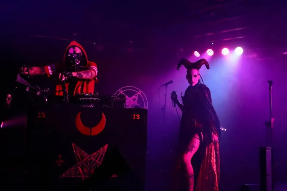 (L–R): Doc Luna and Lilith perform together under the name Luna13.