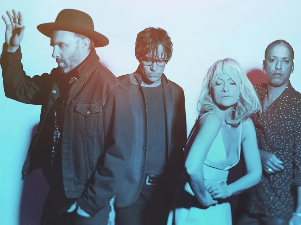 (L-R) James Shaw, Joules Scott-Key, Emily Haines, Josh Winstead of Metric.