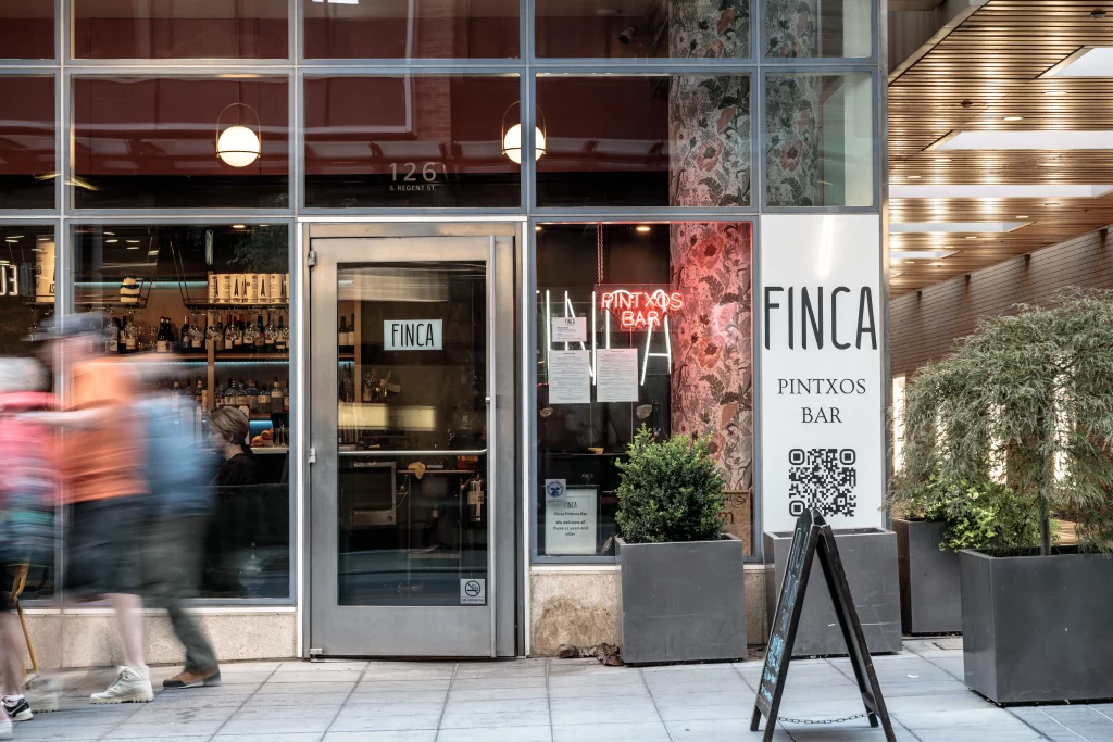 Finca Pintxos Bar: Going Where the Gin Flows