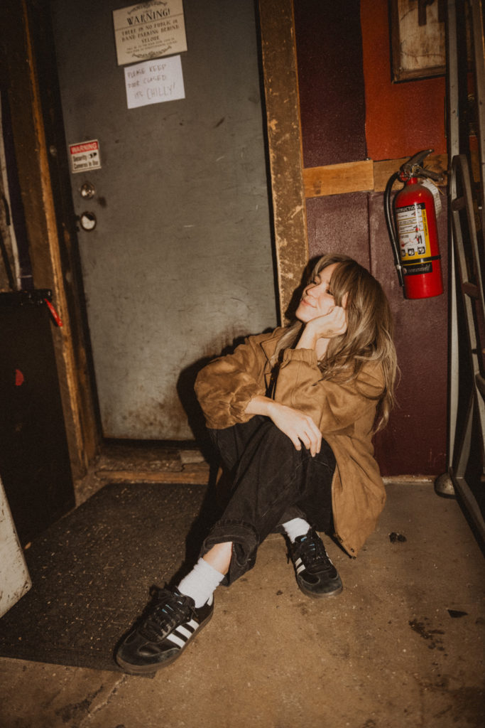 Goldmyth is a harpist and singer-songwriter in Provo who crafts dreamy, indie-pop melodies.