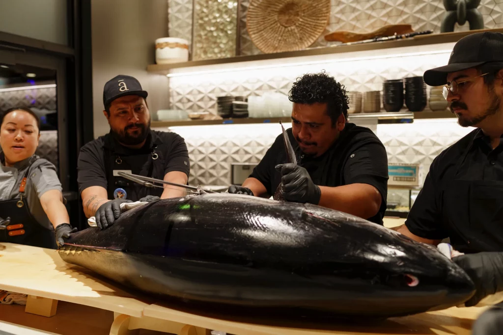 Aker Restaurant & Lounge: Fighting the Good Tuna Fight