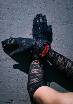 Black lacey gloves