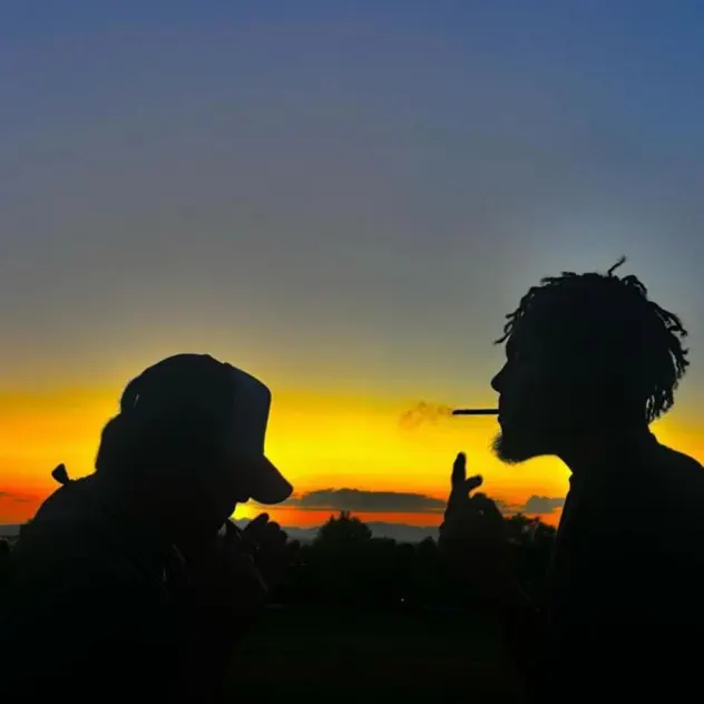 Local Review: Ńix – CIGARETTE TALKS