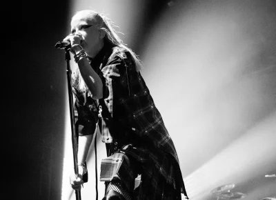 Garbage performing at The Complex.