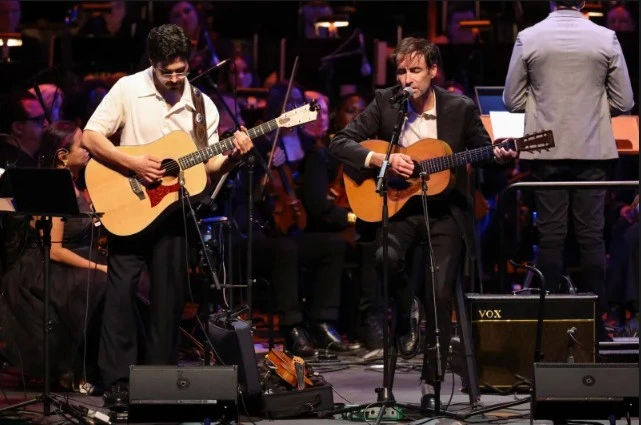 Andrew Bird trio featuring Ted Poor and Alan Hampton, playing song for The Pitt